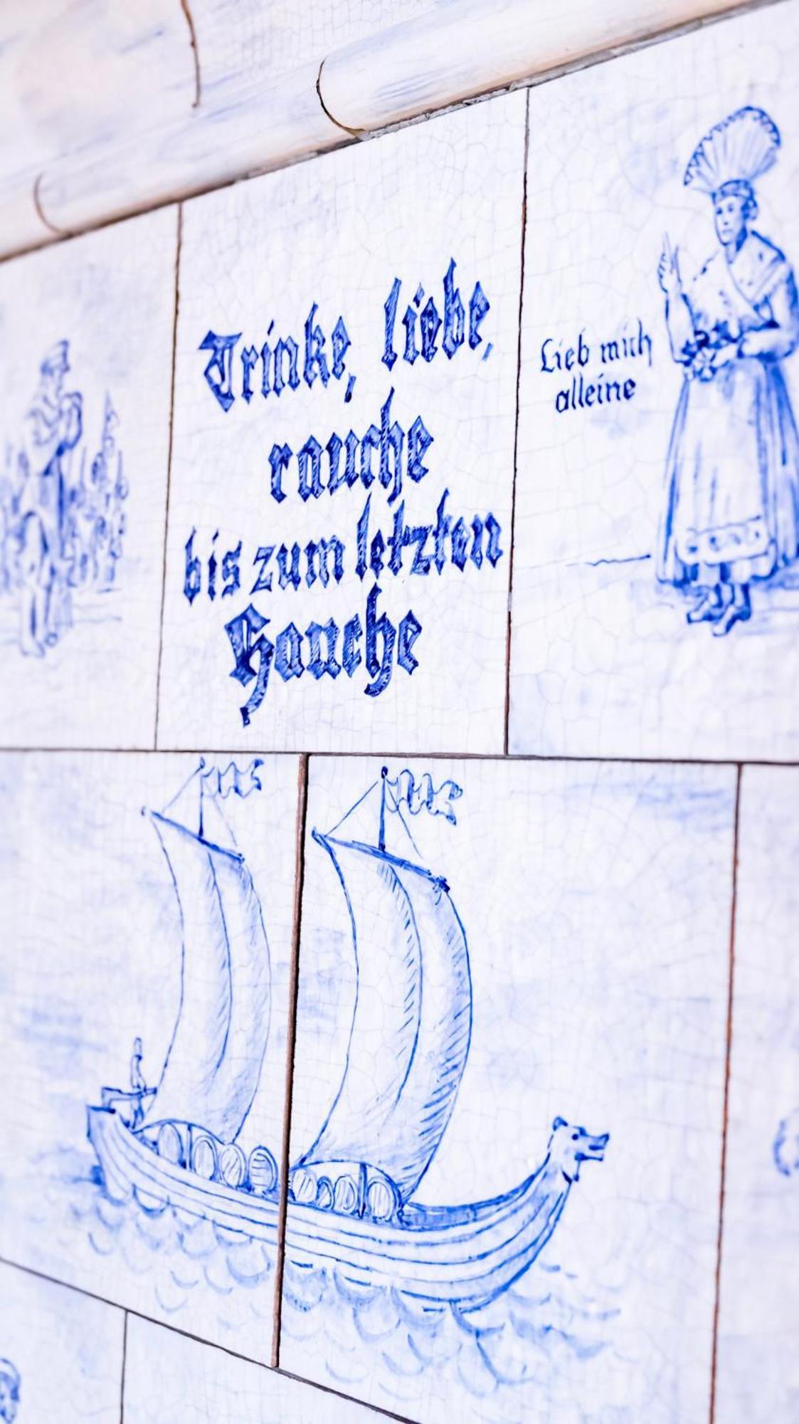 Hotel Loewen-Weinstube Meersburg Exteriör bild